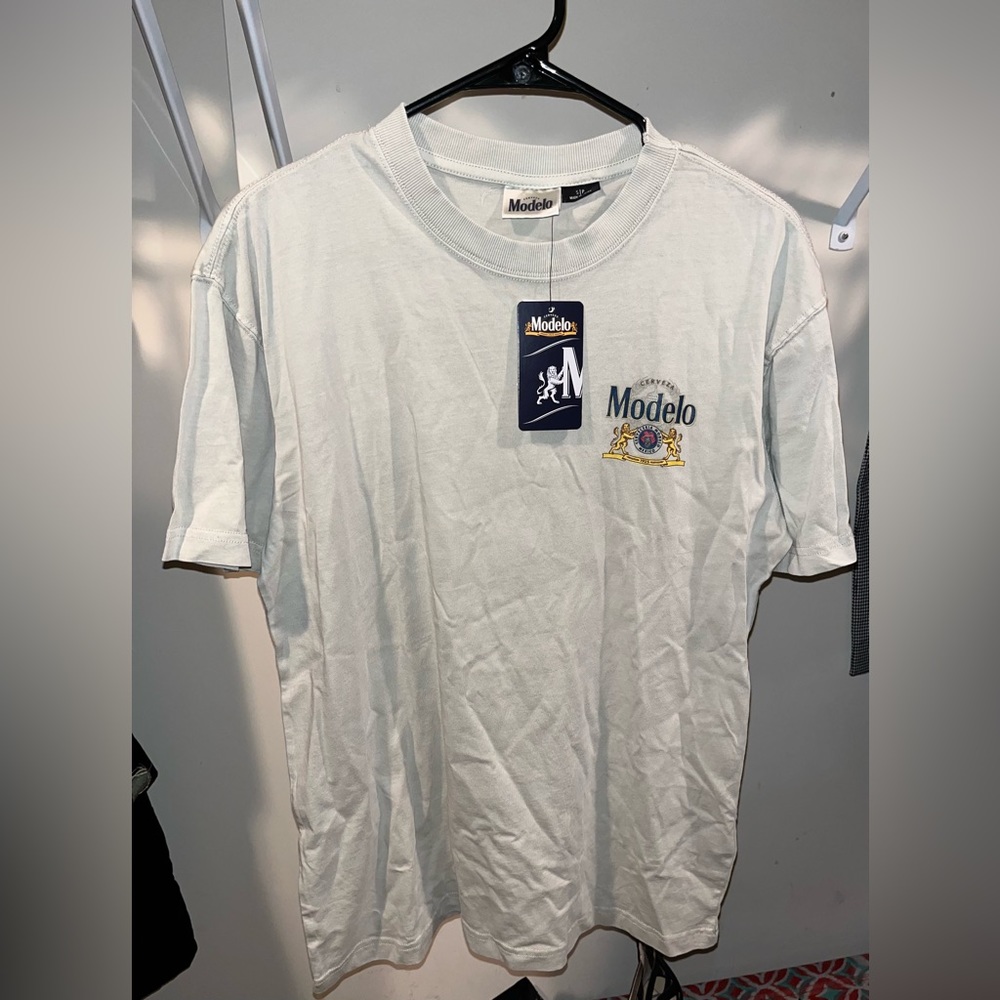 Modell Graphic T-Shirt